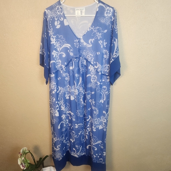 Ulla Popken Dresses & Skirts - Ulla Popken Blue and White Abstract Floral Maxi Dress 12/14 (5658)